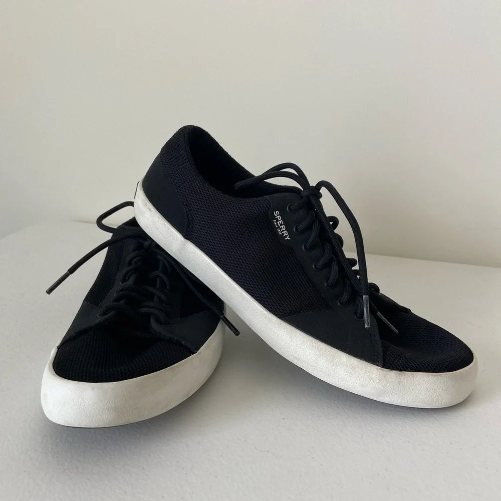 Sperry men’s fabric black sneakers‎ — size 8